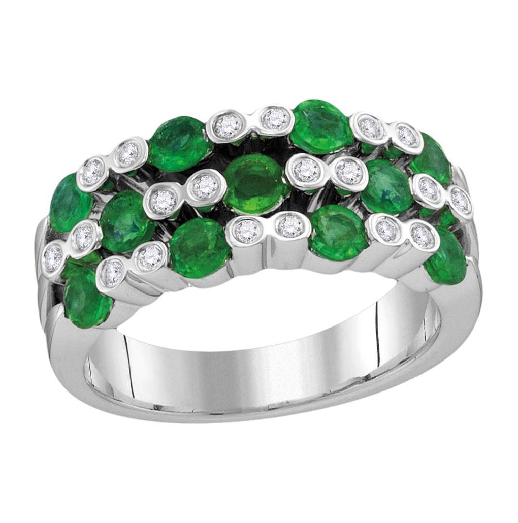 18kt White Gold 1/8ctw Diamond 1 1/4ct Emerald Ring