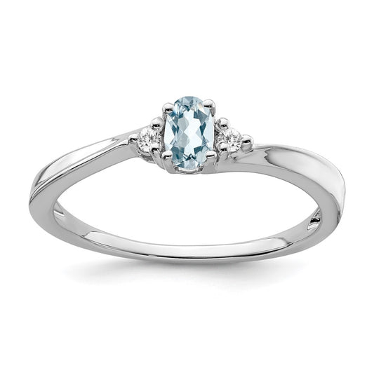 14k White Gold Aquamarine and Diamond Ring, Size 7